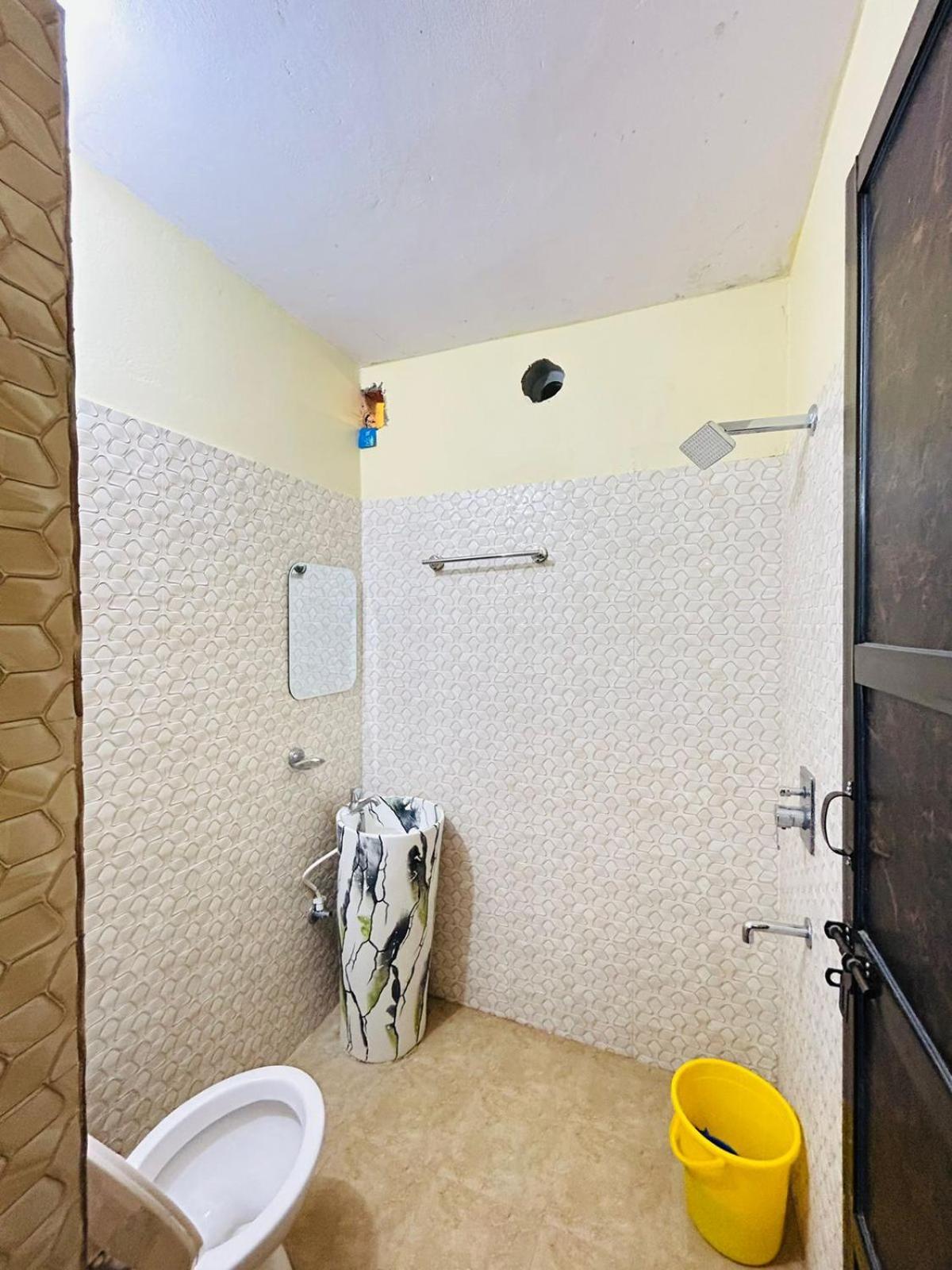 فاراناسي Shankar Vilaas -A Boutique Stay Forigners Choice Near Ghats And Temples المظهر الخارجي الصورة
