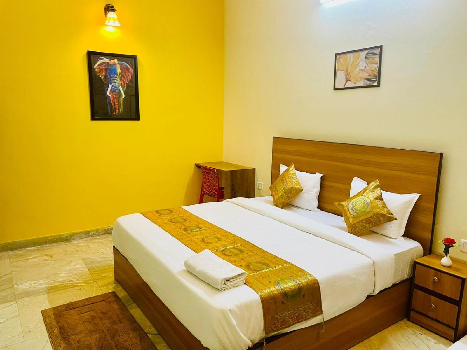 فاراناسي Shankar Vilaas -A Boutique Stay Forigners Choice Near Ghats And Temples المظهر الخارجي الصورة